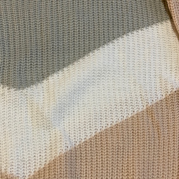 Chevron Sweater - Picture 2 of 2